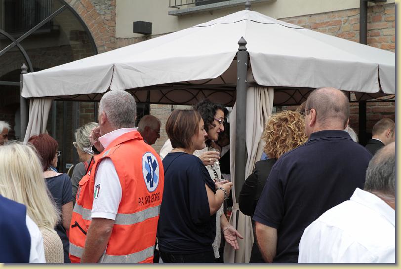 Foto successiva
